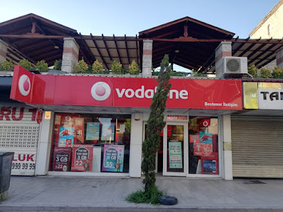 Beste Nur İletişim